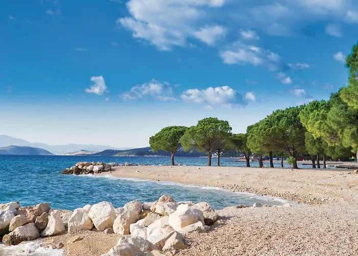 Gorgeous In With Wifi * Bakar