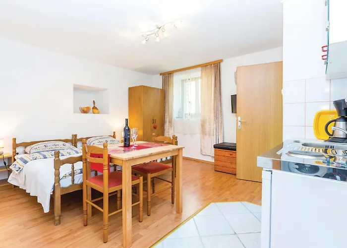 Gorgeous In With Wifi * Bakar